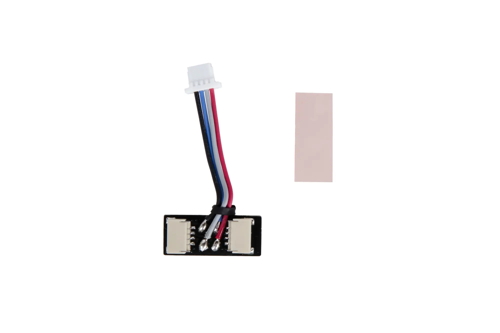 Distributor for connecting multiple accessories (1x power supply and 2x multifunctional) to the TITAN II Bluetooth®