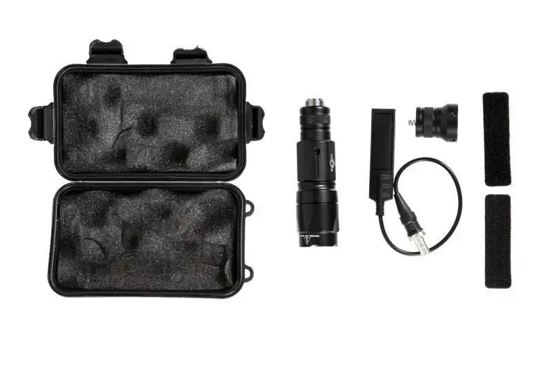 Latarka taktyczna do replik KRISS Vector - czarna