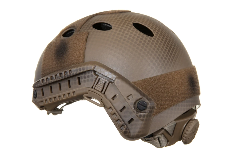 Réplica del casco Emerson Gear tipo PJ Marrón coyote