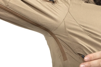 Chaqueta Softshell Emerson Blue Label 'Fog' coyote brown