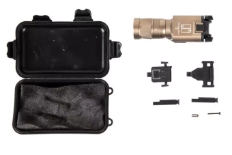 Latarka taktyczna na pistolet X300V - Dark Earth