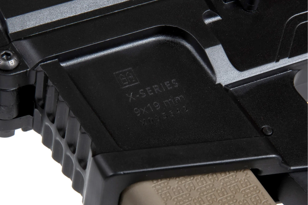 Replika pistoletu maszynowego Specna Arms SA-X01 EDGE 2.0™GATE ASTER HIGH SPEED Half-Tan