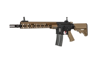 Replika karabinka SA-A34-HT ONE™ TITAN™ V2 Custom - Half-Tan