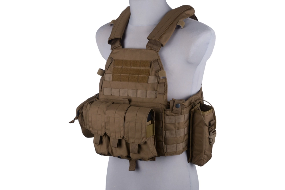 Chaleco táctico 94K tipo Plate carrier M4 - Coyote Brown
