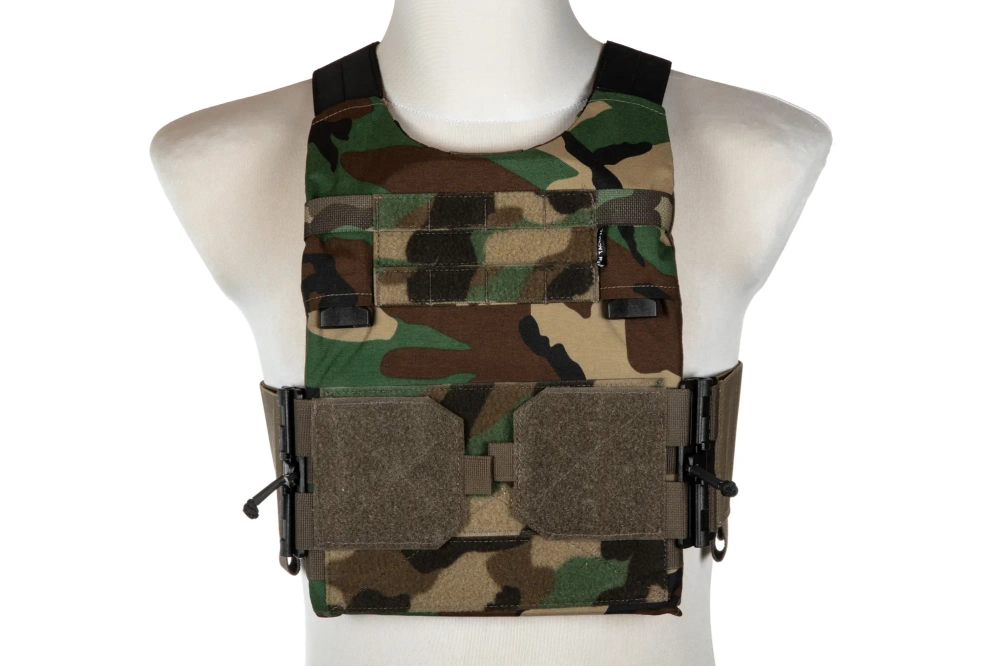 LV/119 type Plate Carrier - Woodland