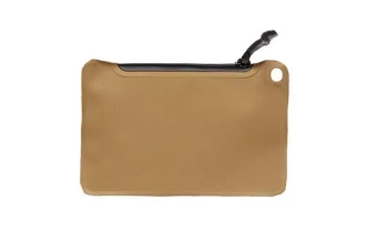 Small universal pocket - Dark Earth