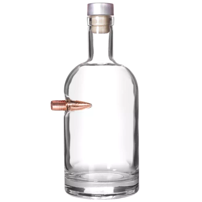 Carafe avec balle de calibre 50