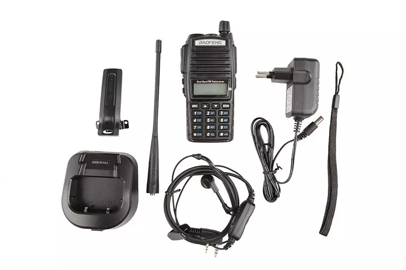 Radio portative Baofeng UV-82, deux canaux (VHF / UHF)