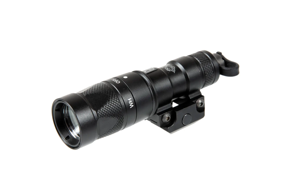 Svítilna m300W KM1-A Scout Light Tactical - černá barva