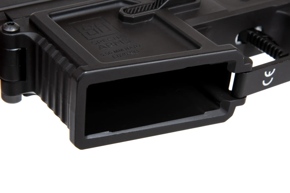 Replika karabinka SA-E12 EDGE 2.0™ GATE ASTER Half-Tan - New receiver/Light Ops Stock