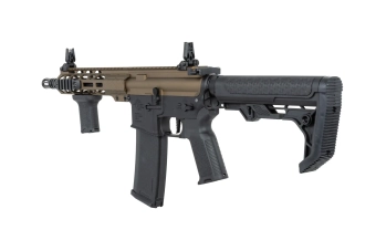 Karabinek ASG Specna Arms RRA SA-P25 PRIME™ HAL™ ETU Light Ops Stock Wersja High Torque Half-Tan