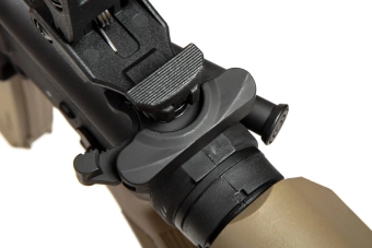 Specna Wapens SA-F01 FLEX™ GATE X-ASR 1.14 J Half Tan ASG Karabijn