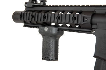 Specna Arms SA-E05 EDGE™ Kestrel™ ETU 1.14 J Light Ops Stock Black airsoft Carbine