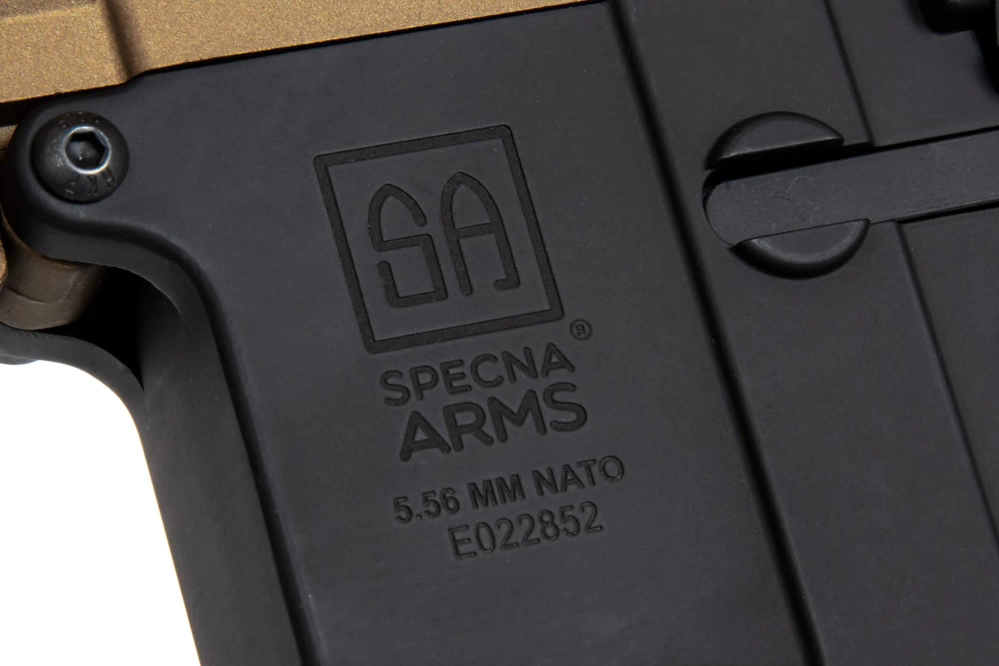 SA-E21 EDGE 2.0™ GATE ASTER- Réplica de carabina Chaos Bronze.