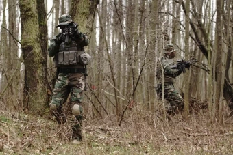 Combat Uniform Pants with knee pads - woodland