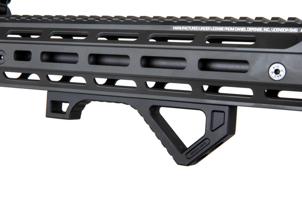 Specna Arms Daniel Defense® SA-E28 RIS III 14.5'' EDGE™ HAL ETU™ Carabina airsoft Gris Acero