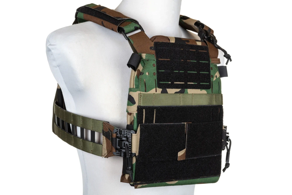 Specna Arms Tactical QR III Woodland Plaatdrager Vest