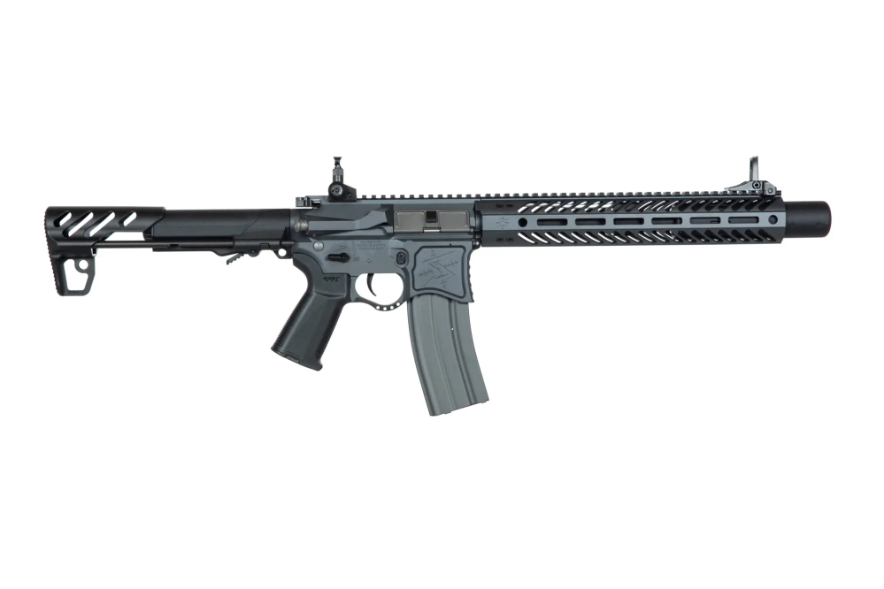 Seekins Precision 12" airsoftová zbraň karabiny SBR8 s tlumičem - šedá
