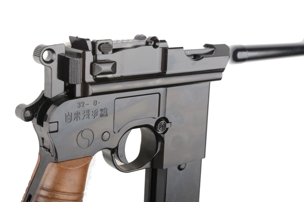 Pistolet airsoft automatique WE712 GBB