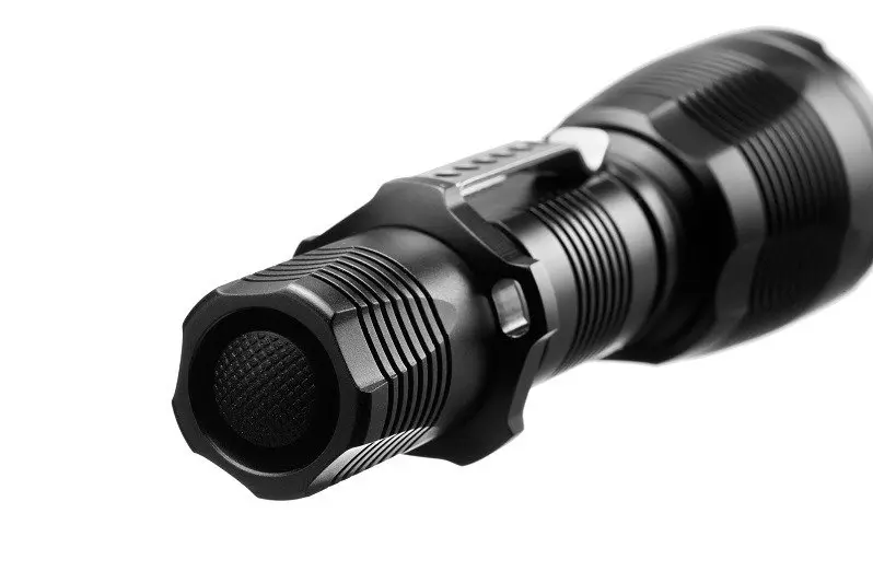 Latarka taktyczna Thunder XTR