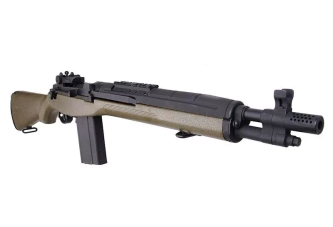 CM032A rifle replica - olive