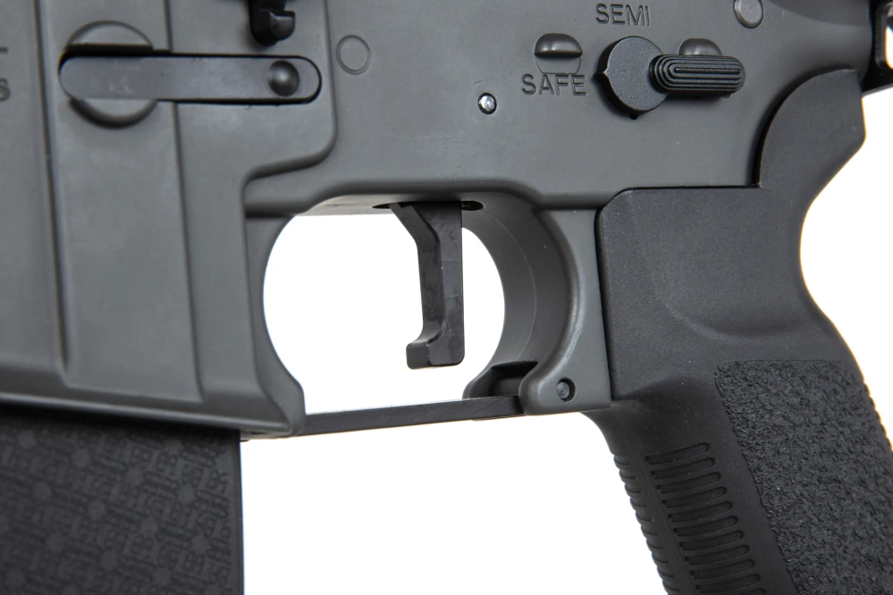 Airsoft geweer Specna Arms RRA SA-P17 Prime™ Light Ops Stock Kestrel™ ETU met brushless motor Grijs