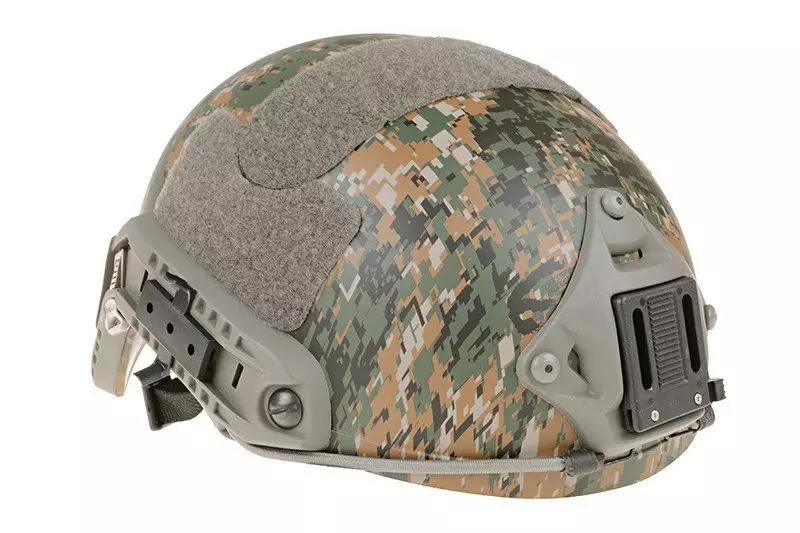 Ballistic CFH Helmet Replica  - Digital Woodland (L/XL)