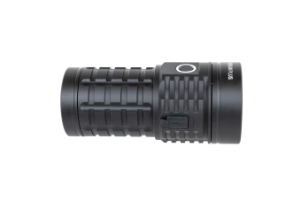 Linterna Sofirn Q8 Plus con batería recargable Negro