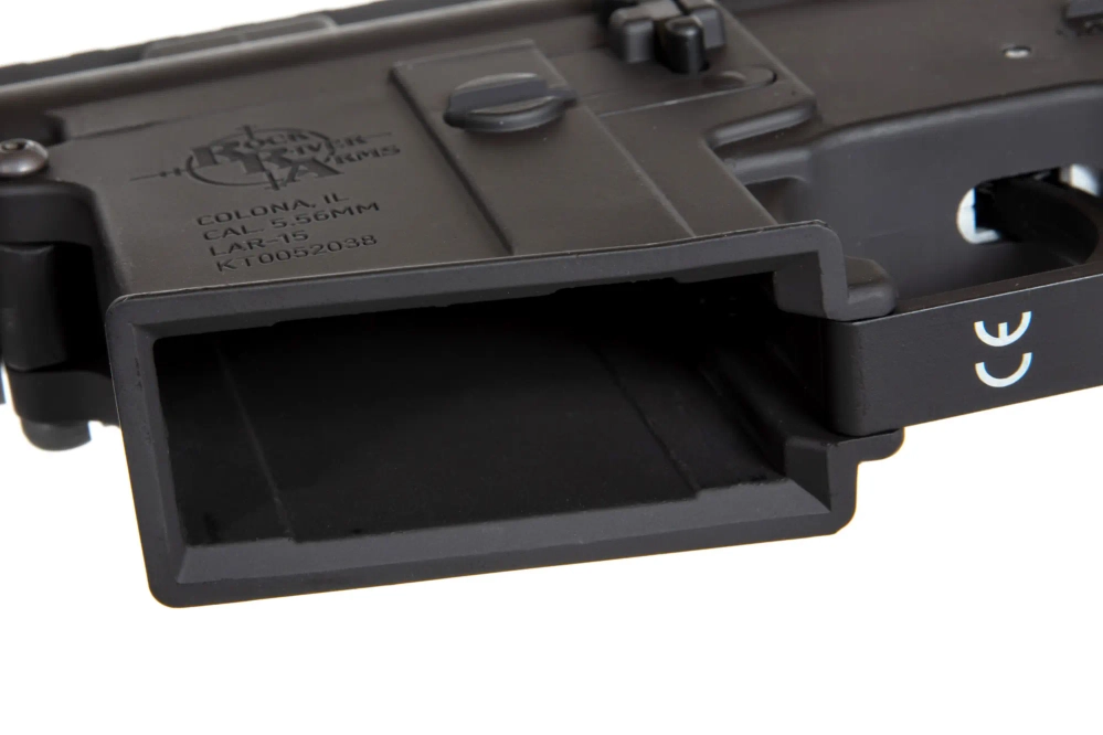 SA-E08 EDGE™ Light Ops Stock HAL²™ Carbine Replica Black