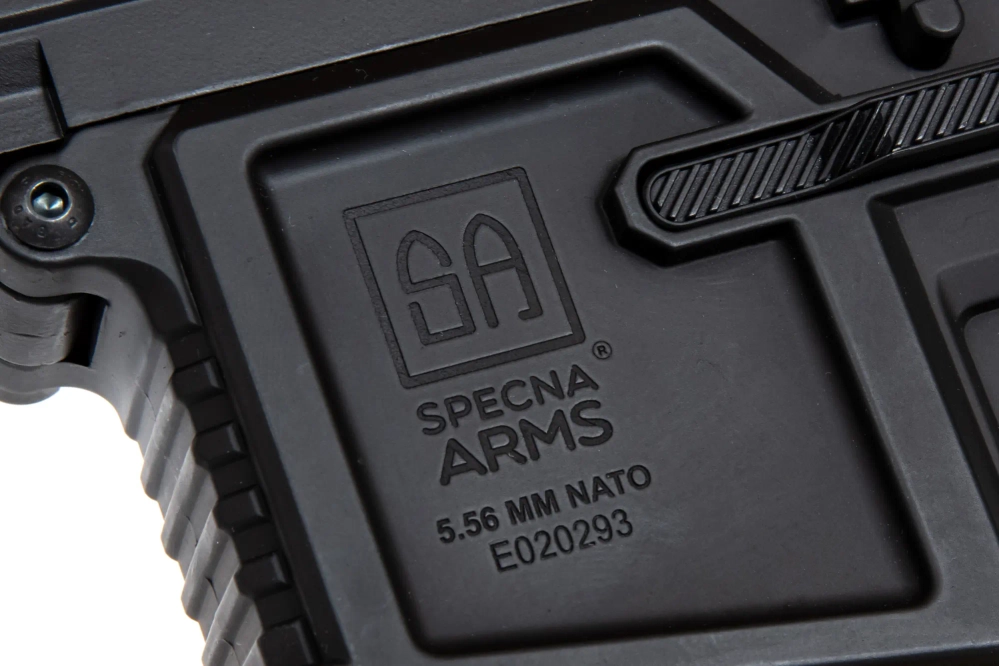 Réplica de carabina SA-E12 EDGE 2.0™ GATE ASTER Light Ops Stock - Nuevo receptor / Culata Light Ops.