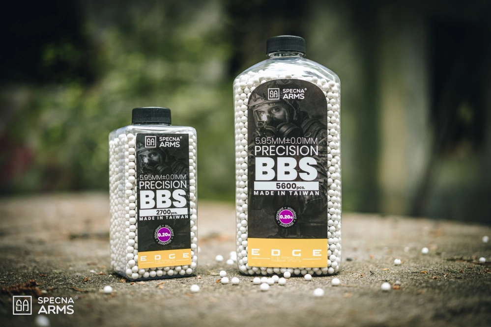Specna Arms EDGE ULTRA™ 0.30g bolas de precisión - 5600 uds - blanco - botella