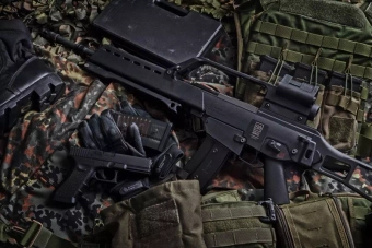 Airsoftová zbraň puškaka SA-G13 EBB