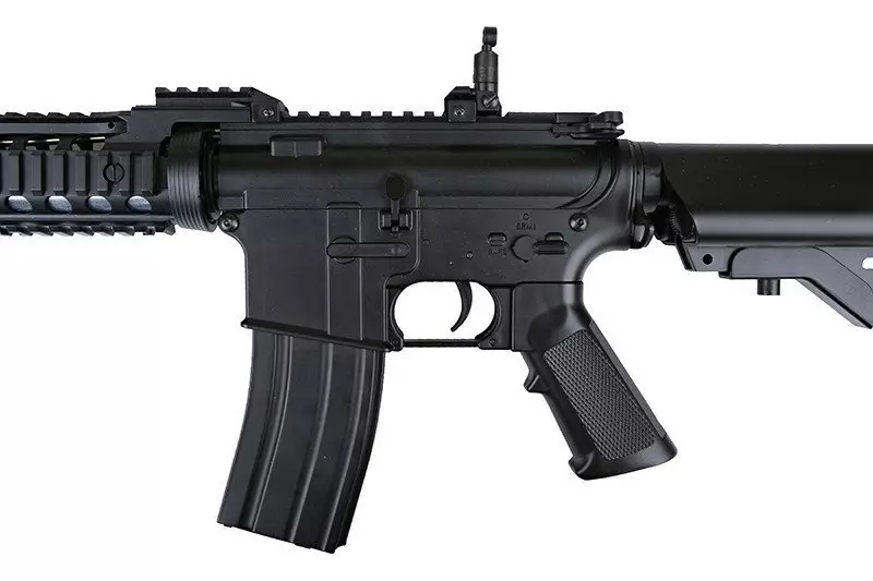 Réplica de la carabina SRT-02