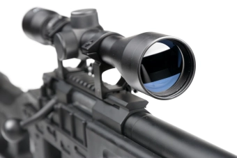 Airsoftová odstřelovací puška MB4408D - s optikou a dvojnožkou - černá