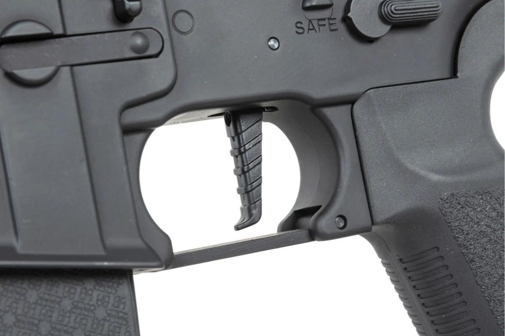 Specna Arms RRA SA-P25 PRIME™ HAL™ ETU Light Ops Stock airsoft Carbine High Torque Version Black