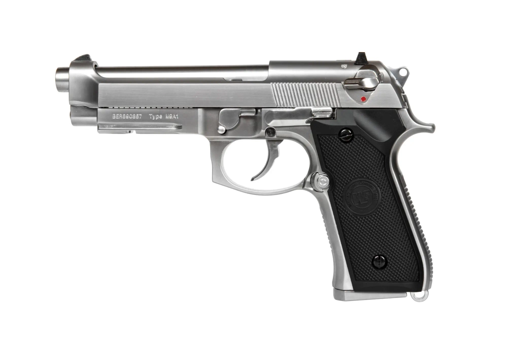 Replika pistole M92 Chrome