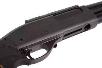 Replika brokovnice M870 Breacher