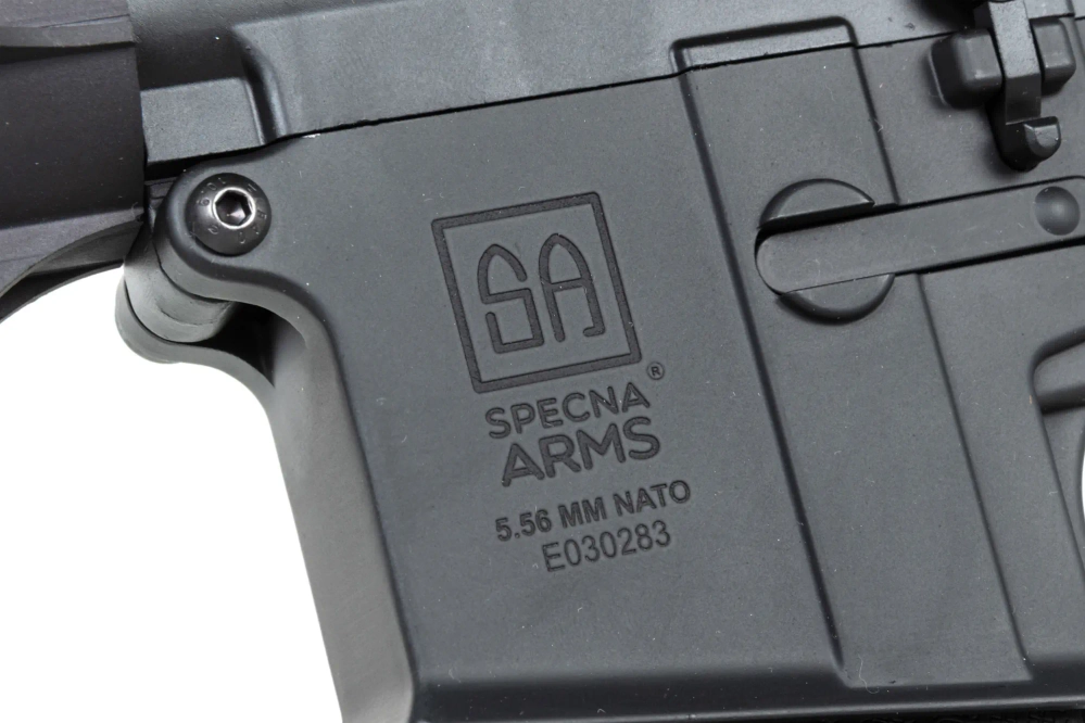Specna Arms SA-E06 EDGE™ HAL™ ETU Zware Ops Kolf Zwart ASG Karabijn