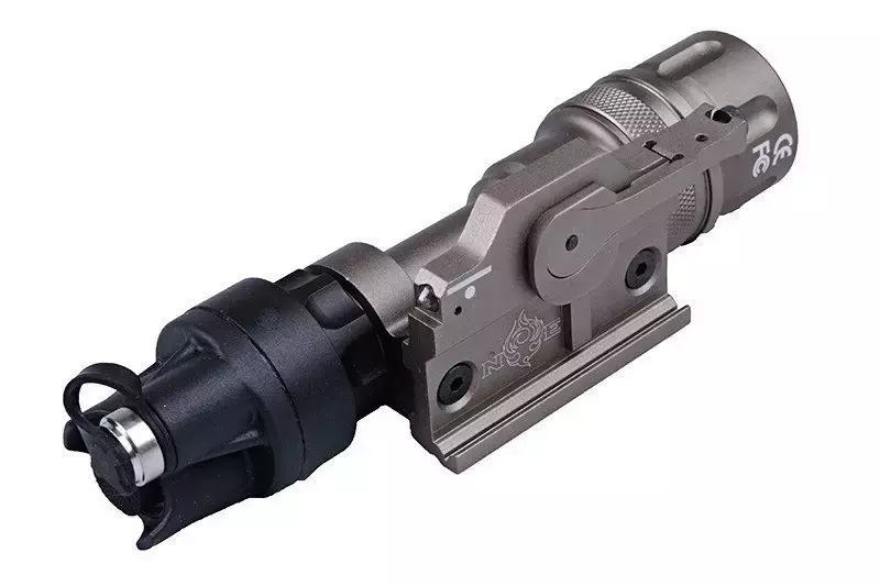 M952V tactical flashlight - dark earth