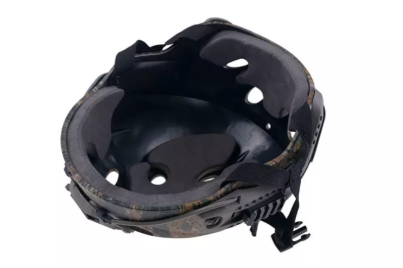 SFR helmet replica - Digital Woodland