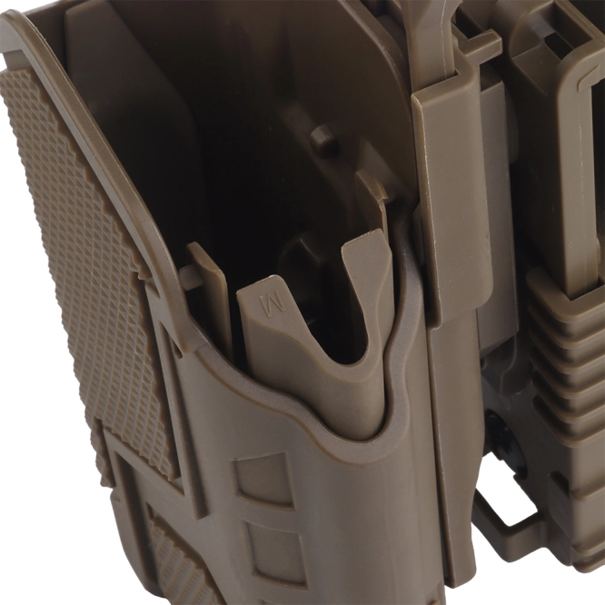 Funda universal Wosport para pistolas con linterna X300A GB-81 Tan