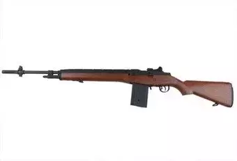 CM032 airsoft rifle - wooden style