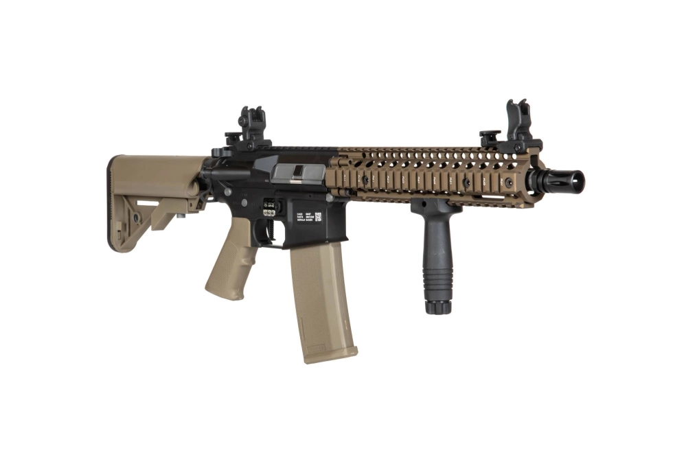 Replika pušky Daniel Defense® MK18 SA-E19 EDGE 2.0™GATE ASTER - Chaos Bronze