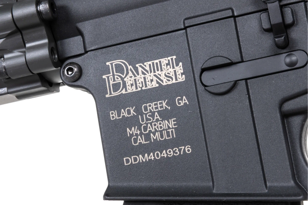 Specna Arms Daniel Defense® airsoft carbine RIS III 12.5'' SA-C28 CORE™ HAL ETU™ Gen.2 Grey