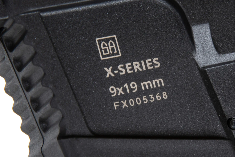 airsoft Specna Arms SA-FX01 FLEX™ HAL ETU™ 0.5J Pistola subfusil de media caña