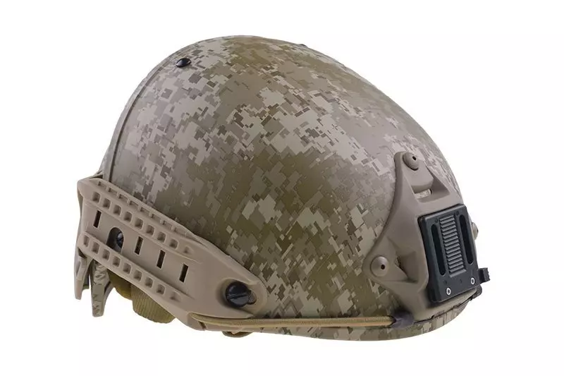 Réplica del casco FMA CP - Desierto Digital