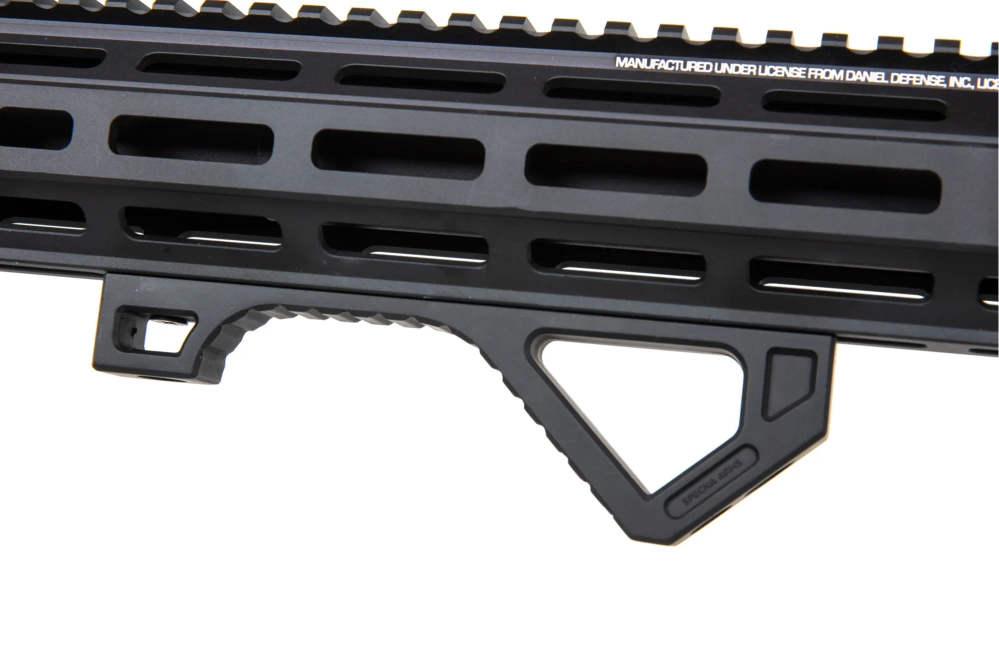 Airsoftová puška Specna Arms Daniel Defense® RIS III 12,5" SA-P28 Prime™ Kestrel™ ETU s bezkomutátorovým motorem Černá