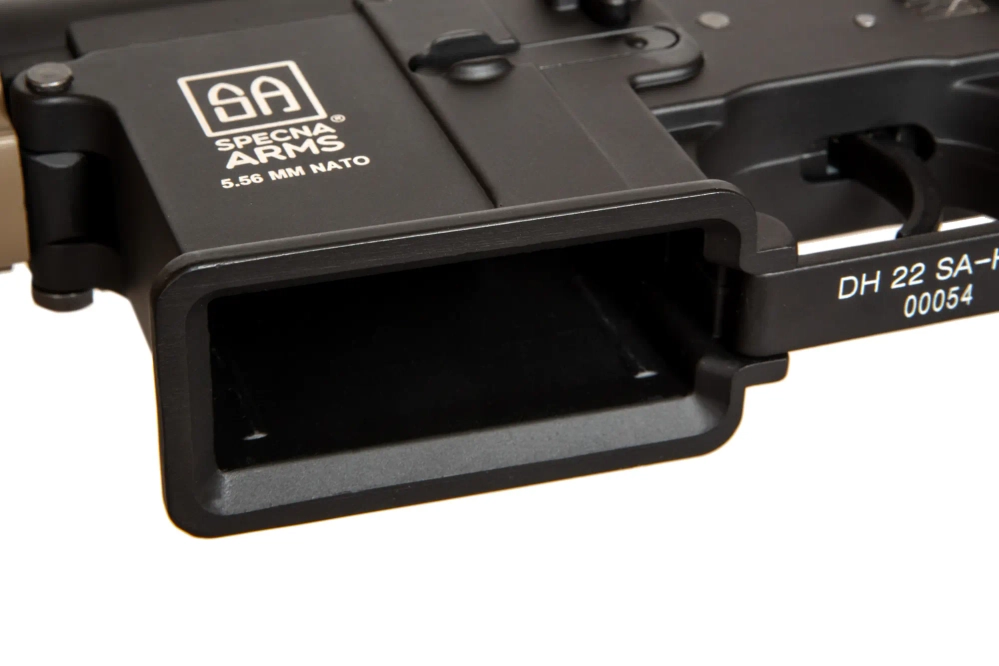 SA-H05 ONE™ Carbine Replica - Half-Tan