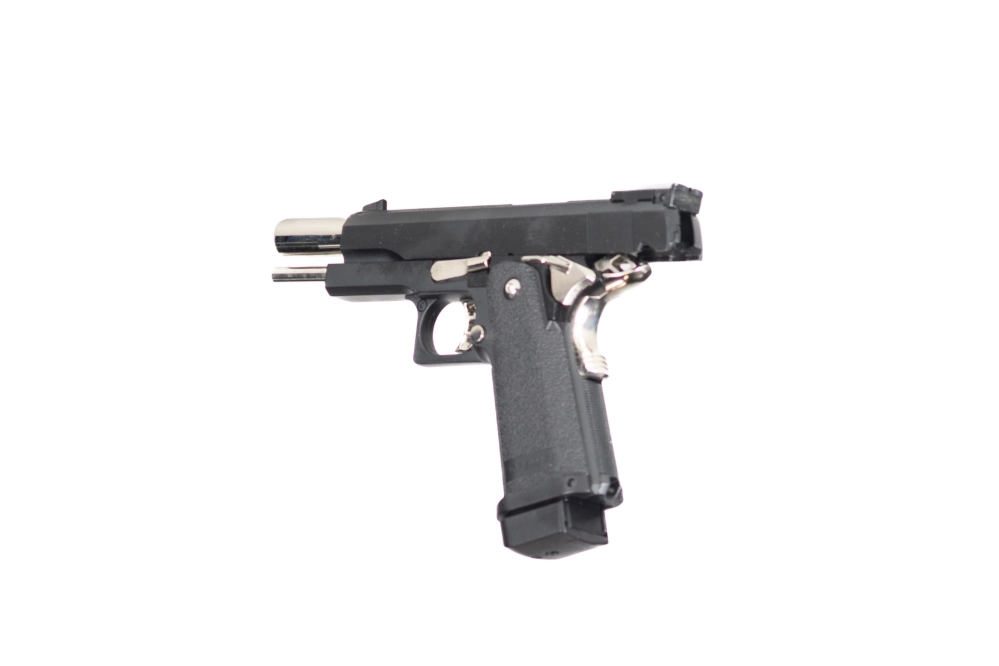 Réplique du pistolet 3302 (OUTLET)