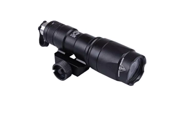 Linterna scout M300A táctico - negro